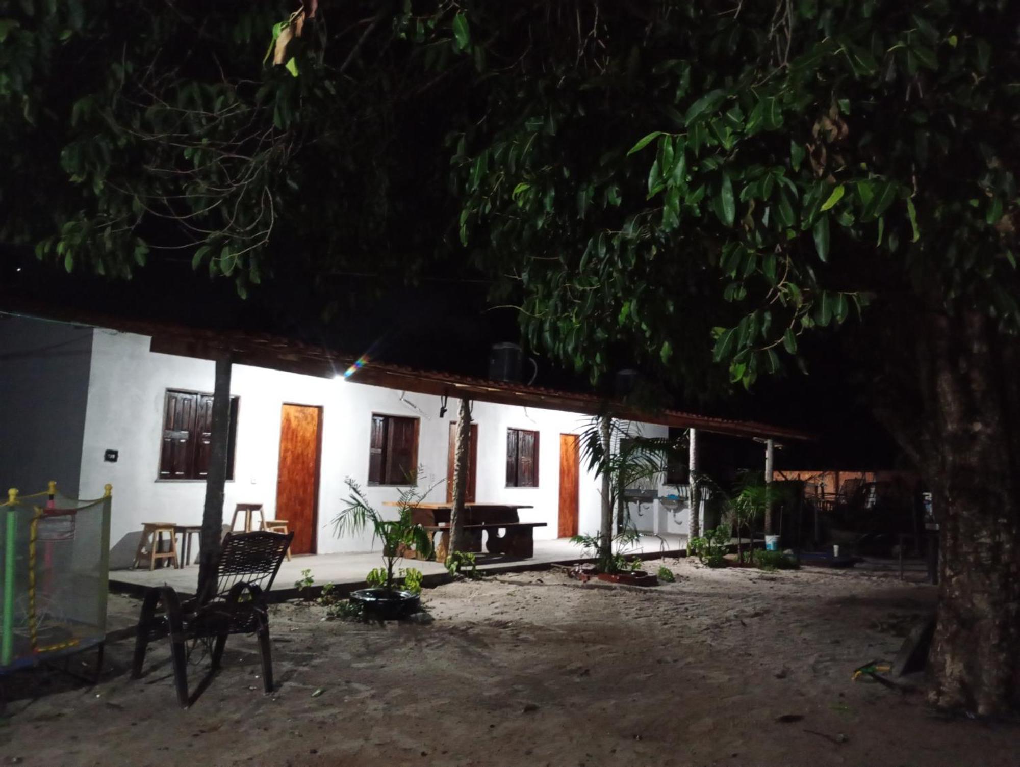 Hostel E Camping Na Rua Das Flores Santo Amaro do Maranhao Exterior photo