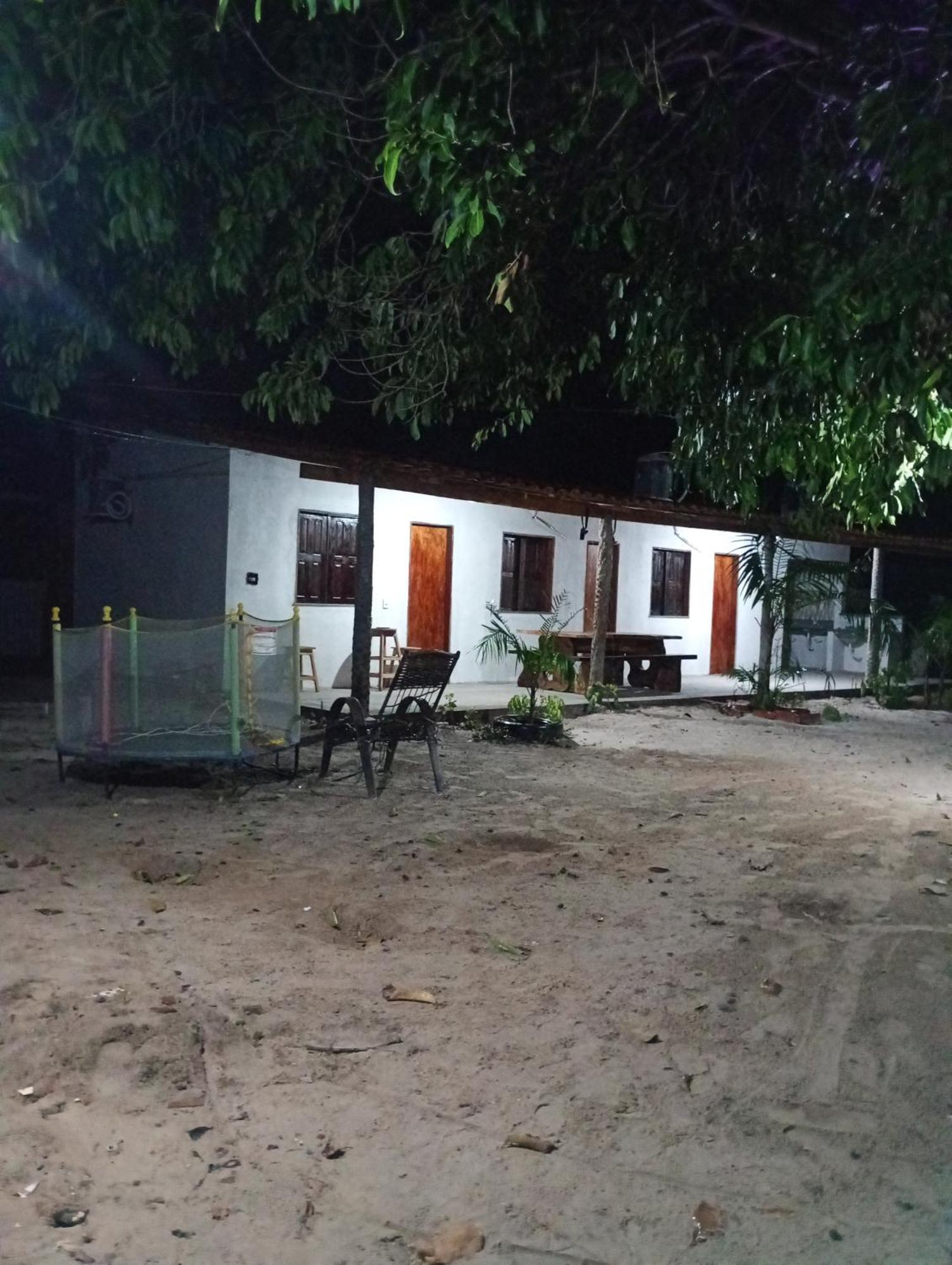 Hostel E Camping Na Rua Das Flores Santo Amaro do Maranhao Exterior photo