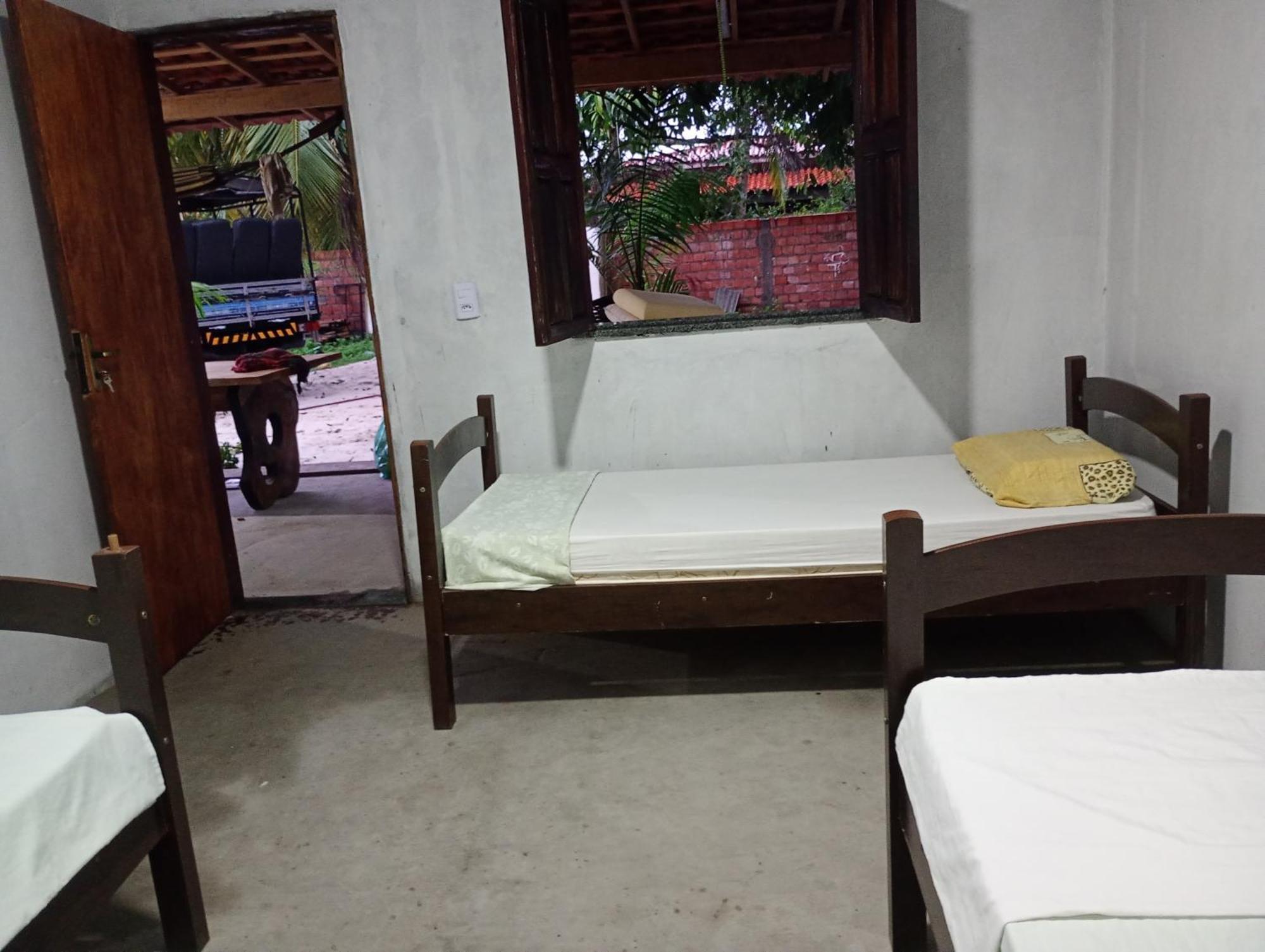 Hostel E Camping Na Rua Das Flores Santo Amaro do Maranhao Exterior photo